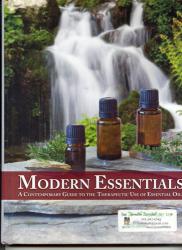 Modern Essentials: A Contemporary Guide to Therapeutic Use of Essential Oils (Text in englisch)